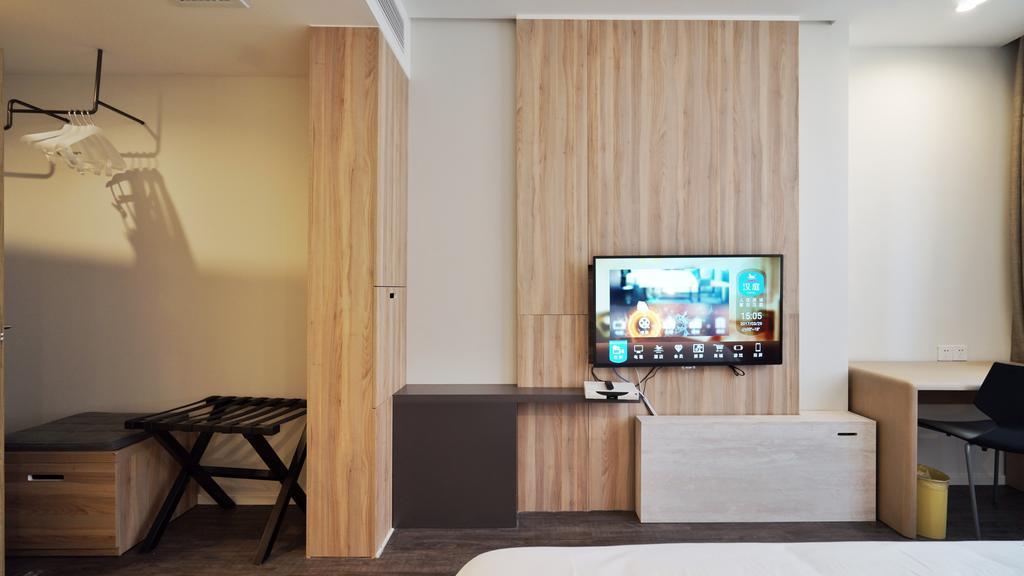 Hanting Premium Hotel Shanghai South Xizang Road Exterior foto